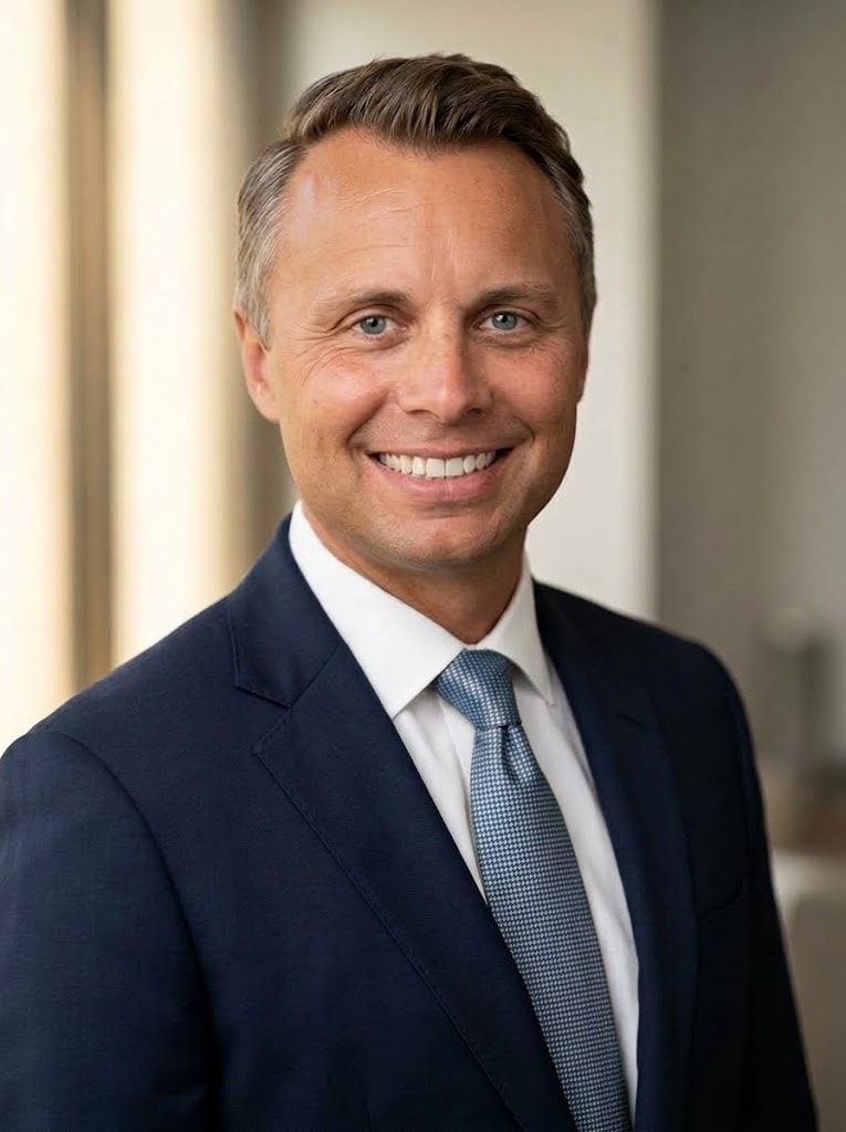 Dr. Brady Pearson, D.C.